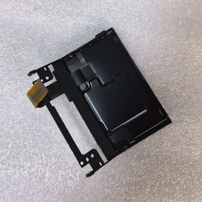 Layar LCD baru beserta engsel  - Fujifilm Camera X100Vi ulasan dan harga